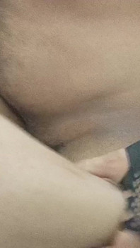 어린 의붓오빠와 따먹히는 섹시한 마누라