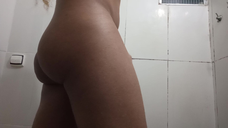 AngelMature: Fetish untuk blonde melancap kelentit tebal mereka yang cantik