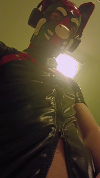 I Lose Control - You Watch Me Pee up Close