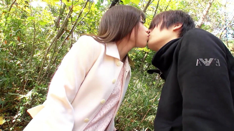 Asian porn collection: Üvey erkek kardeş sevimli sıska Asyalı genç ayu'yu baştan çıkarıyor ve...
