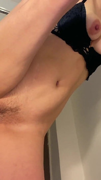 Traindo a Esposa Branca, Grande Pau Preto, Cadela Parte 4