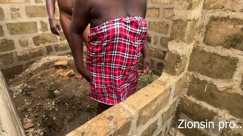 Zion: Bantuan rumah dan Gateman dalam kongkek bangunan yang belum siap