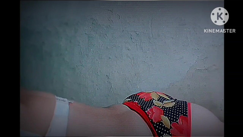 TricolorMusic3: Sexy linda meia-irmã fazendo vídeo nu para seu marido, que...