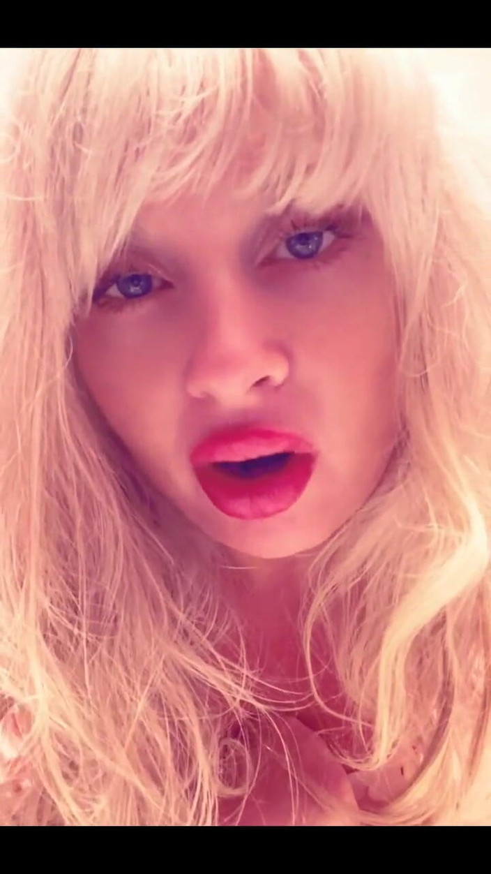 PaintedRose: Naughty Dancer