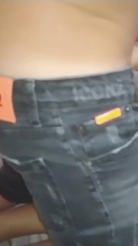 Różnica rozmiaru bez siodełka z wysokim ogierem i short twink koleś
