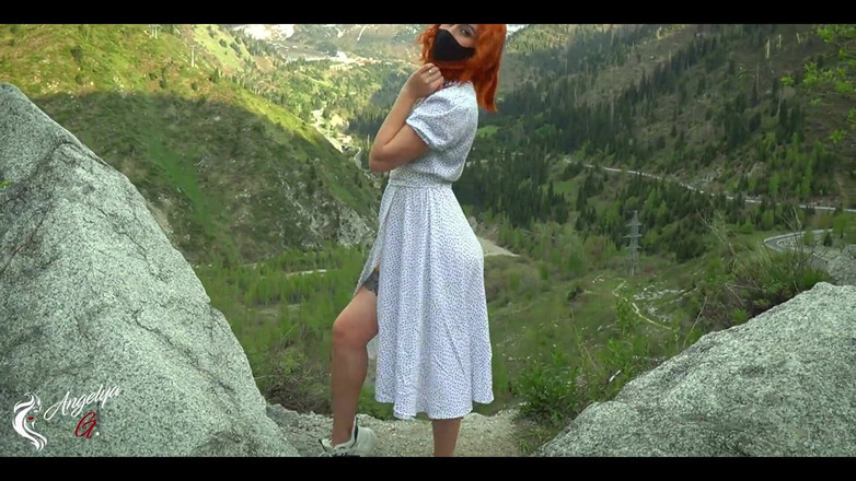 AnGelya G: Krásné sólo od krásky v přírodě