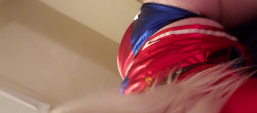 Bustyvlonder: Harley Quinn Clip Show-off