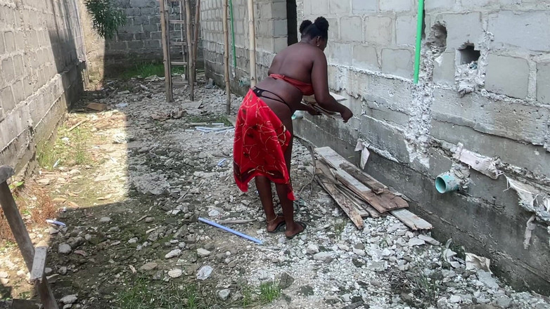 Creamyshuga: Mein mann fickt mich in unserem neuen, unfertigen gebäude