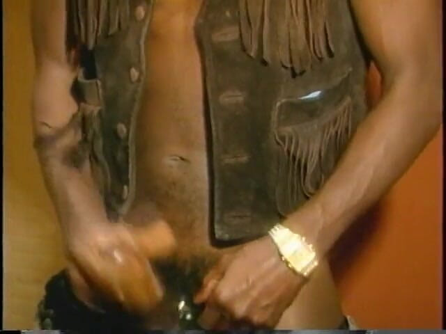 Gays Case: Il giovane angelico ragazzo bianco ingoia il perno della regina...