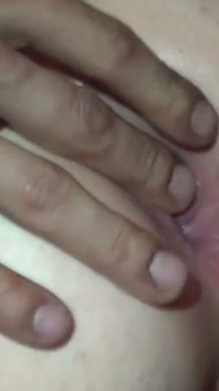 Anh ấy bị bất ngờ bởi ptoe