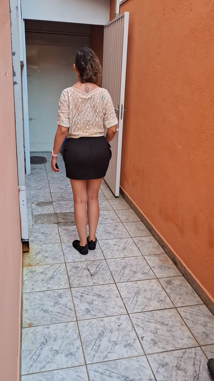 Victor SweetCoupleStories: Freeze Time with the Blind Girl in the Alley.