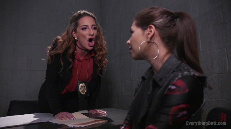 Everything Butt by Kink: Partner nei reati il poliziotto sporco punisce il suo sospetto...