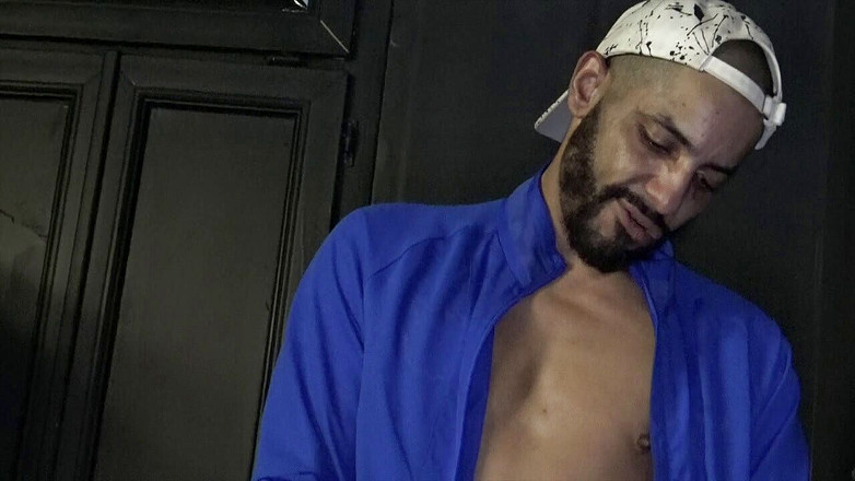 MALIK THE ARAB FUCKER XXL: Ošukaná bez sedla Taharem na veřejných toaletách