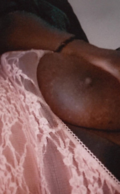 AngelMoca: Dobré ráno, moje sexy fanoušci a sledující Mmm připraveni hrát