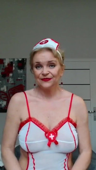 Pielęgniarka MILF okazała się nimfomanka