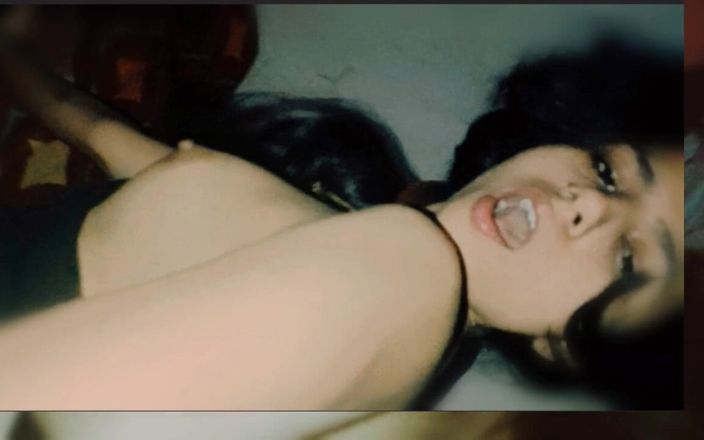 Hot Sis: Латіка раком приймає член, великий пизда коханця