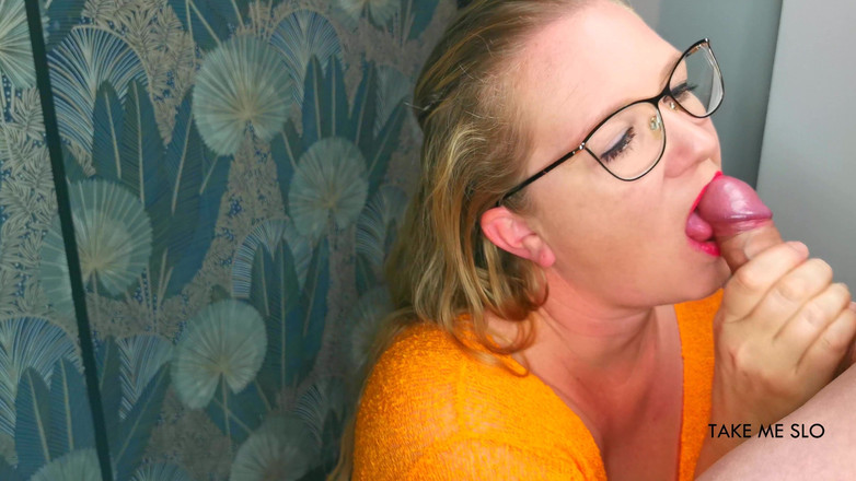 TakeMeSlo: 내 보지에 사정하는 걸 좋아해- POV 펠라와 얼싸