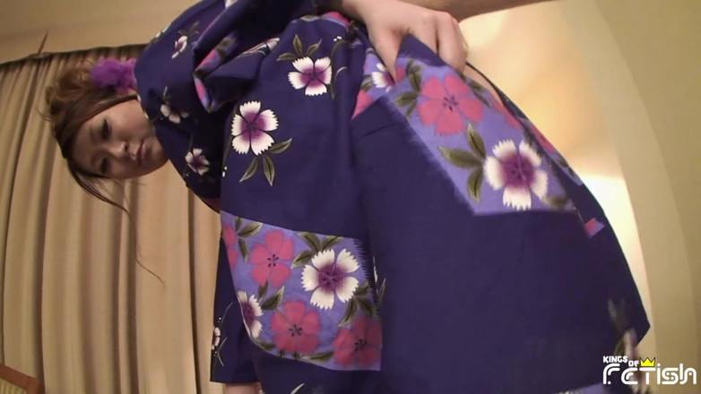 Pure Japanese adult video ( JAV): Azgın aşık otel odasında Japon hatunla oynuyor
