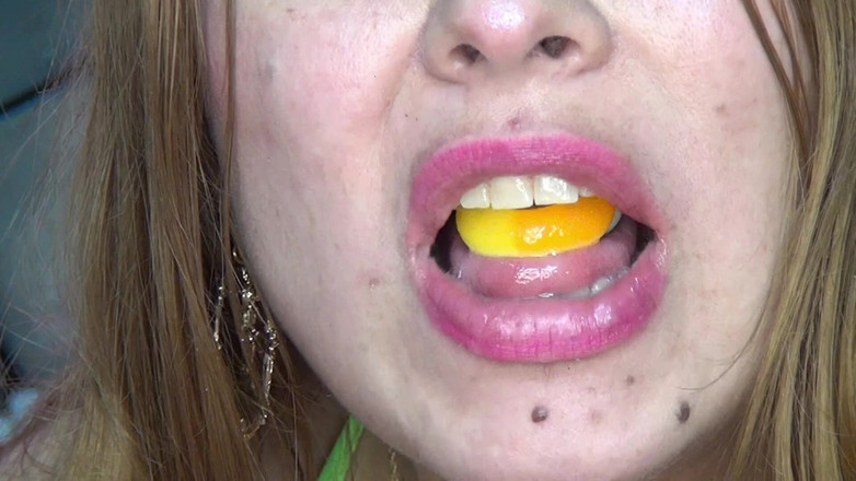 Angel eyes studio: EXTRÉMNĚ SEXY!! SPOLKLA JSEM SPOUSTU VELKÝCH KRUHŮ S CUKROVINKAMI!!