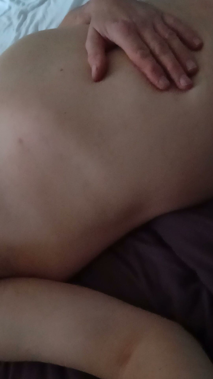 Hottieboy77: 男孩打嗝了