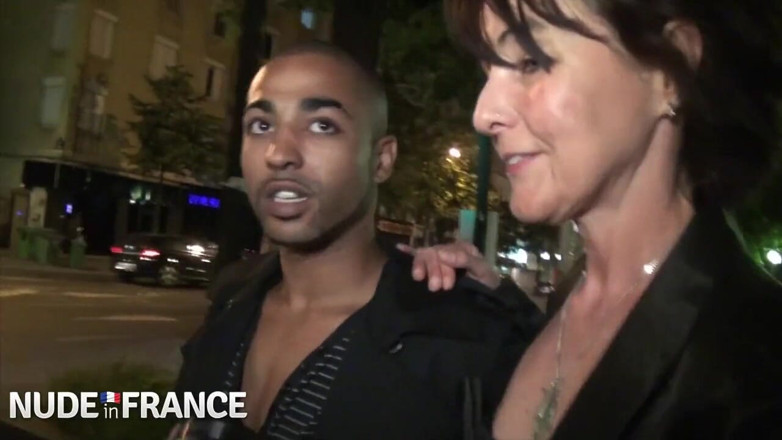 La France a Poil: Middle aged slut sucks young black cock