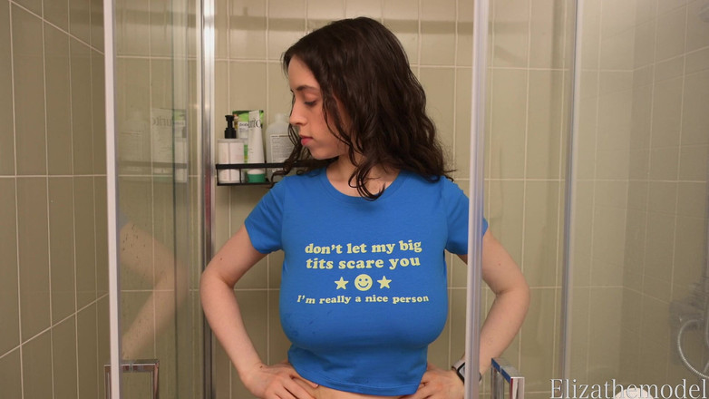 ElizaTheModel: 3 Mokré crop tops edging výzva