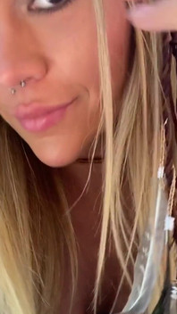 Hippie Girl