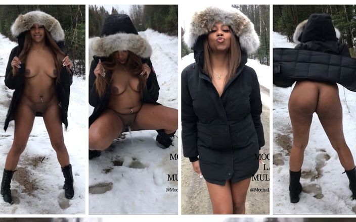 Mocha La Mulata: Penumpang telanjang kencing di salju. - MochaLaMulata