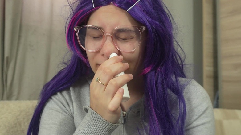 AmayaMori: Încercând să-mi țineți strânge dar se transformă într-o furtună de strănut