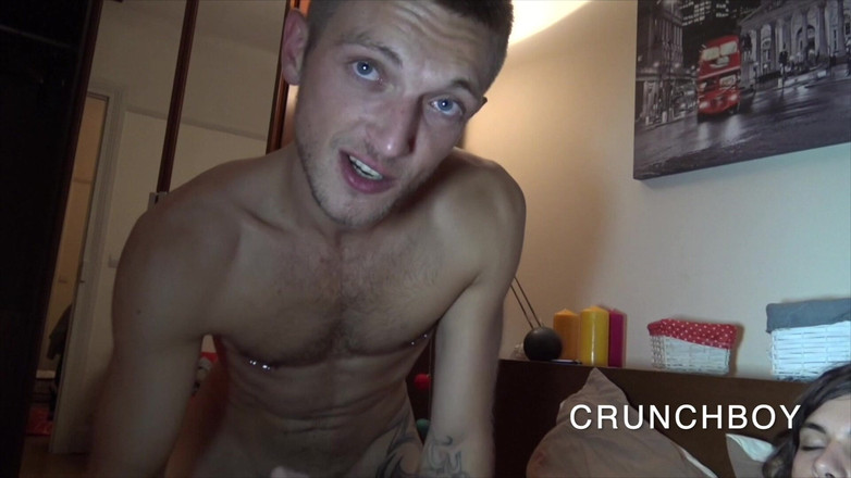 Bareback porn with straight boy: 28-летнего парня трахнули без презерватива