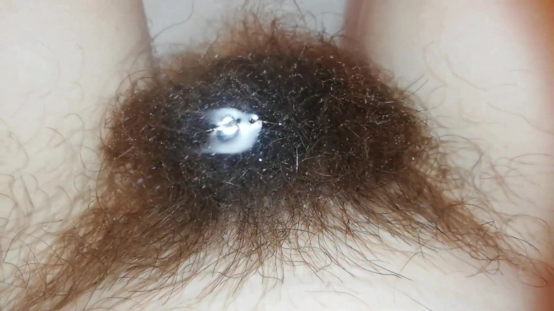 Cuteblonde666: Extreme hairy bush underwater
