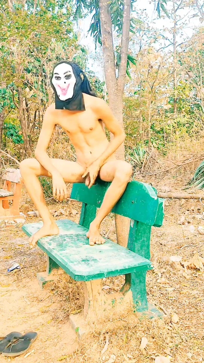 Tani: Gay Fuck Straight Pussy