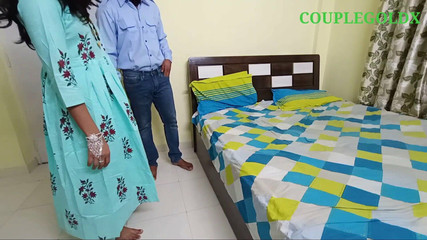 Sexy Komal: Divya se bavila tím, že pozvala její cenné papíry do domu...