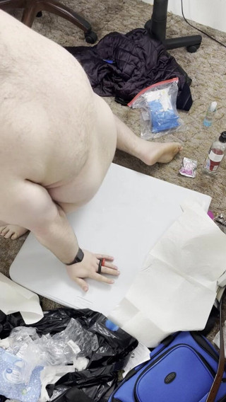 Chubbybidude: Chubby dude attempts to ride dildo