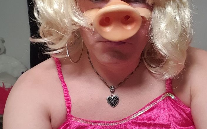 Horny Andrea: Miss piggy boy