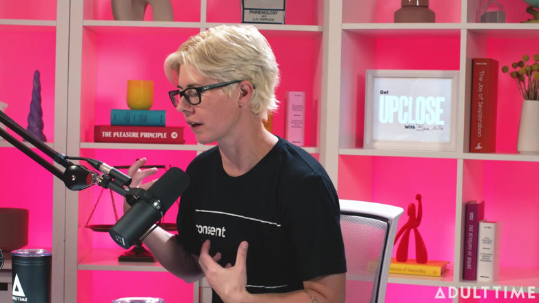 Adult Time Podcast: Kimmy Kimm conquistando vergonha e vendendo calcinha usada | o podcast...