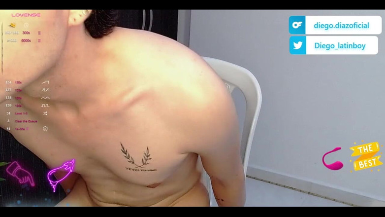 Diego_latinboy: Diego Diaz, seorang latino muda yang dikenali sebagai latinboy, melancap...