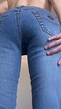 Jeans fetisj tengere milf kontdans plagen