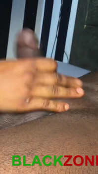 Esta senhora africana me fode tão bem, me cavalga tão bem, vaqueira, vaqueira reversa, e mais