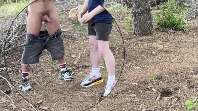 AmateurMates: Amatérský nadržený Twink cestovní pro sex v lese Najde pěkný...
