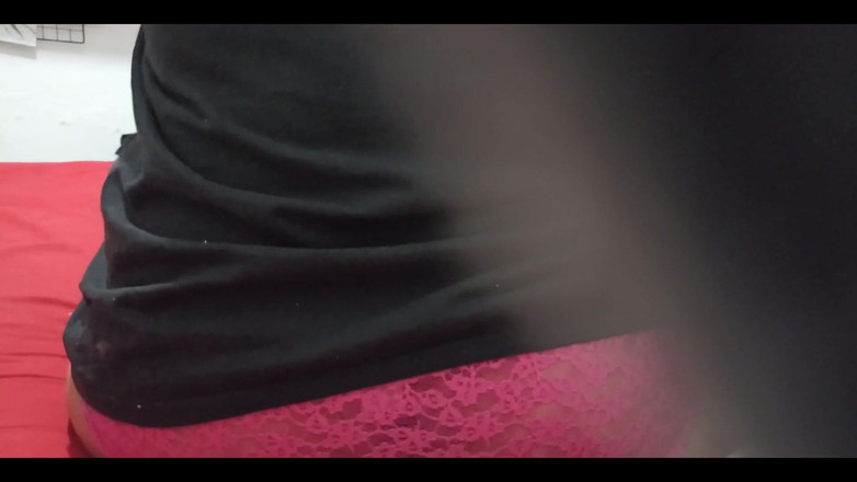 Karmicoxv: Tôi đã để lại bản ghi âm điện thoại di động trong phòng của vợ...