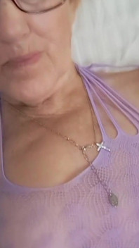 Guarda tutto questa calda miLF