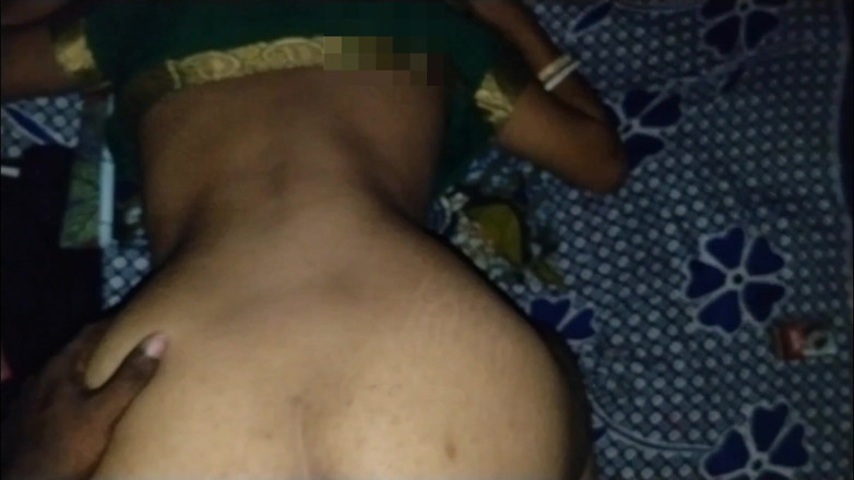 Hubby 23: Primer plano corto y limpio de india