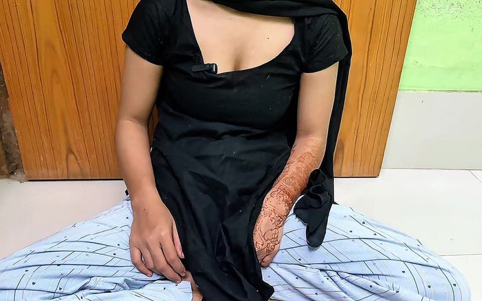 Riya Chowdhury: 当我的妻子不在家时，与我的性感家庭仆发生性关系