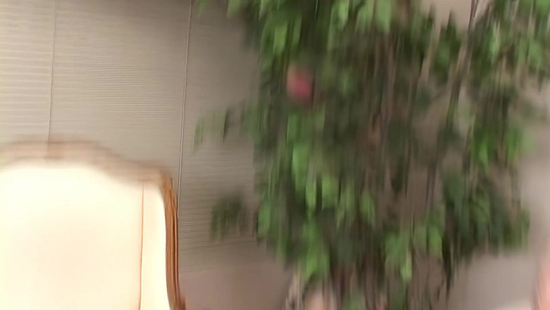 Italian Vintage Porn and MMV Clips: Velká přírodní prsa jsou tvrdě ošukané a pokryté spermatem