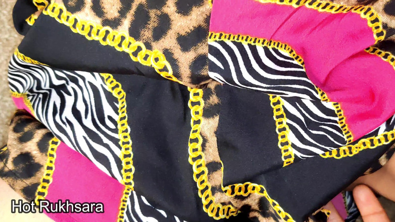 hot_rukhsara: La Sorellastra Allegra E Arrapata Ama Cavalcare Il Mio Grosso...