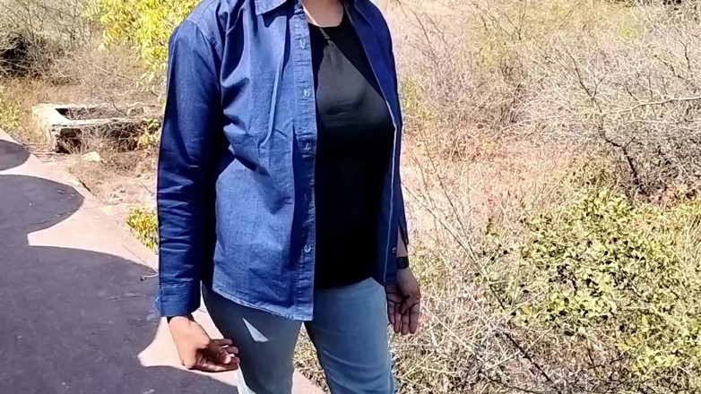 Yourdidipriya: Fata care se pișa în pădure a fost făcută curvă și futută în...