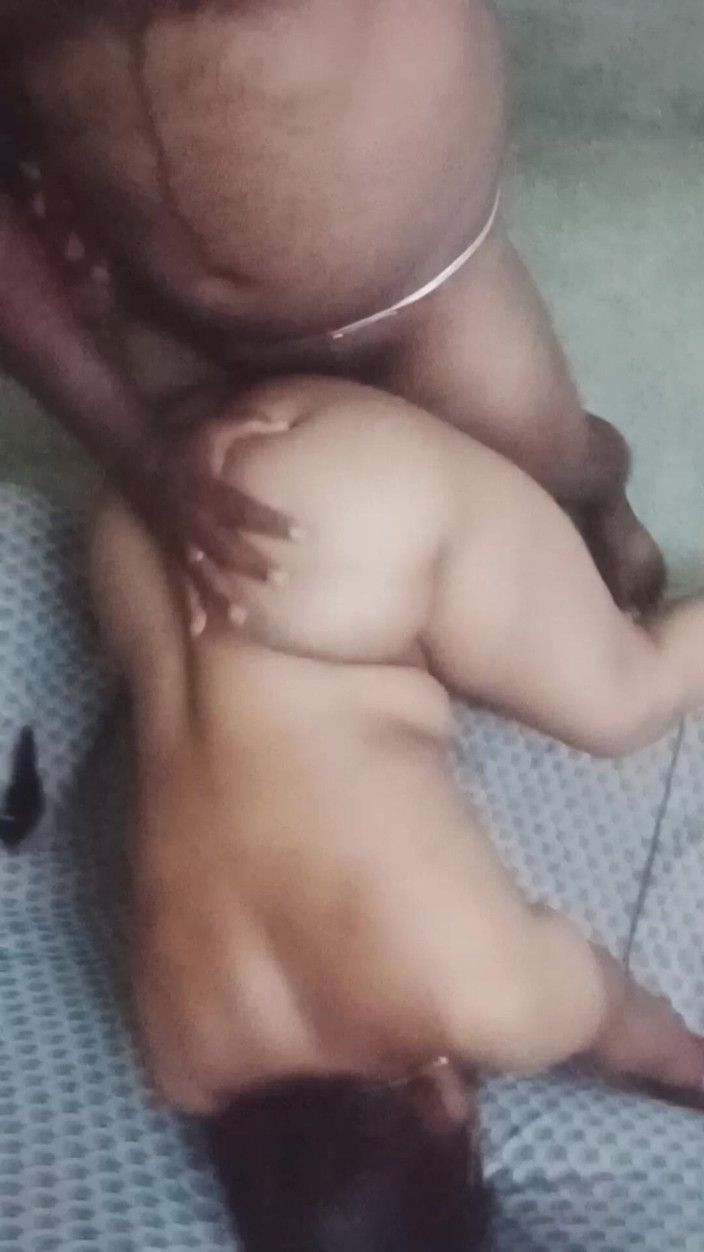 Pickup maami: If the Sales Lady Satisfies the Customer