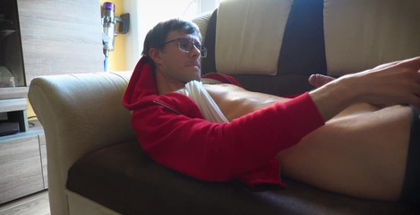 GayDuplo: Obrovský, zpomalený / obrácený time cumshot!