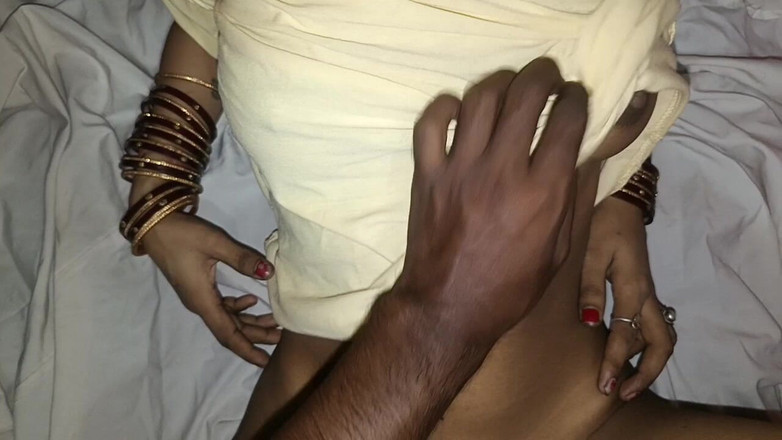 Sital: Video seks awek muslim desi India yang baru dan cantik...